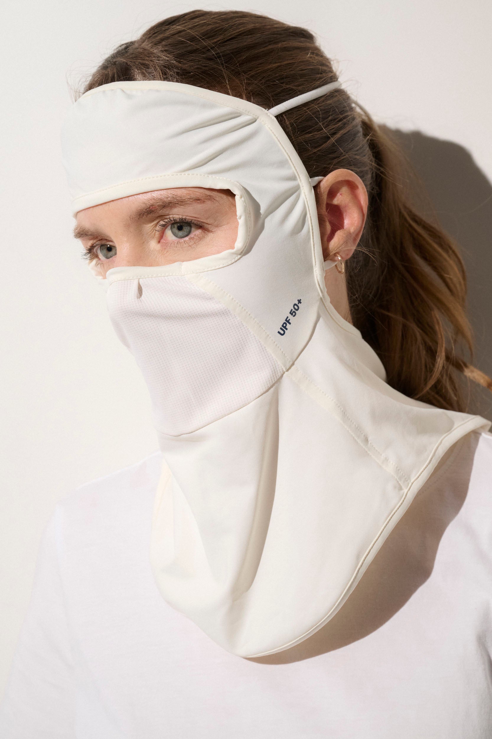 Leichte Maske mit vollem Schutz für Brillenträger, weiß Leichte Maske mit vollem Schutz für Brillenträger, weiß