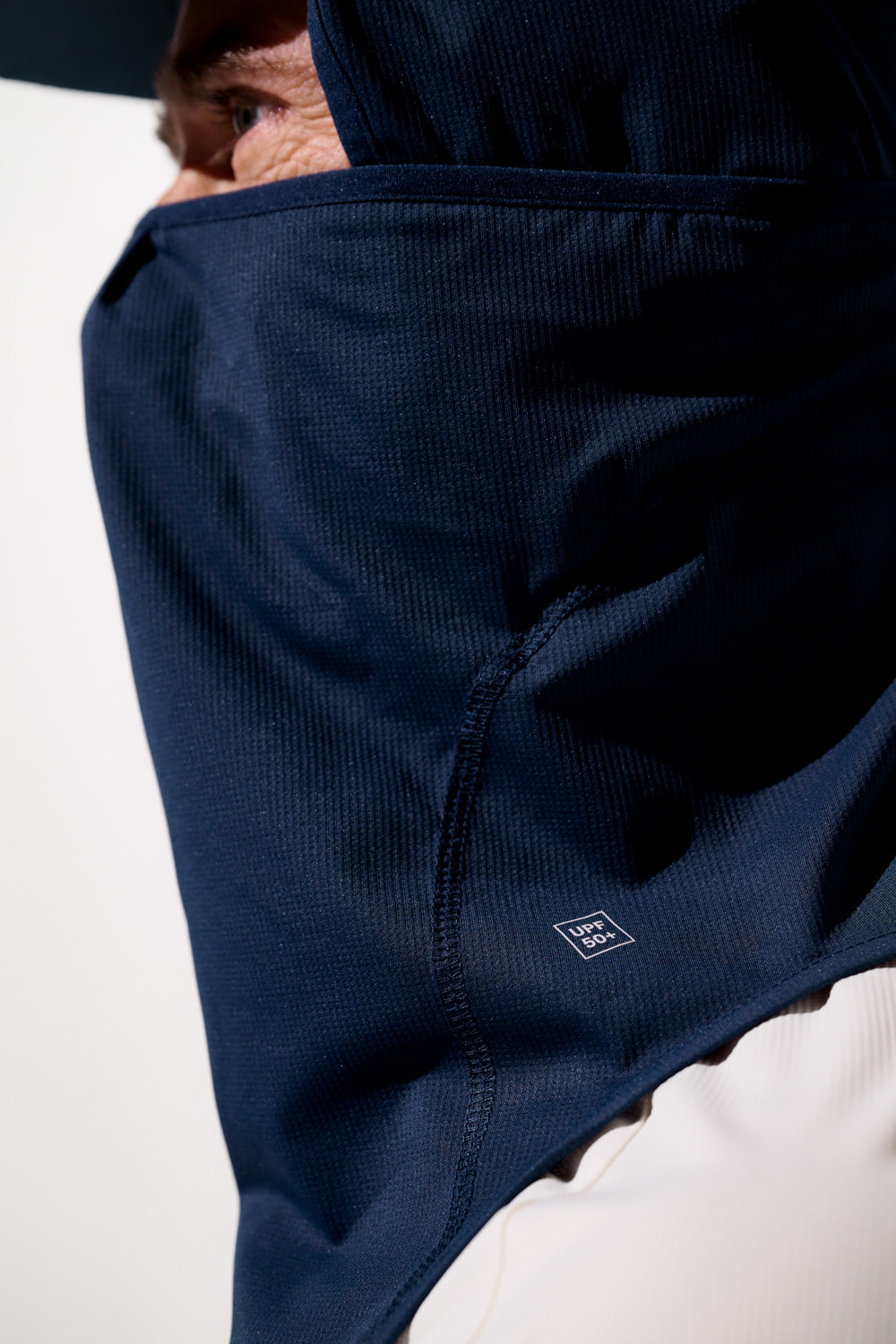 Cagoule visière anti-UV - Ventoux pour homme, légère et respirante, offrant protection solaire UPF 50+ en extérieur.