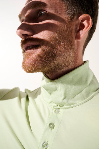 Polo anti-UV Saint-Malo vert clair pour homme, protection solaire UPF 50+, élégant et confortable.