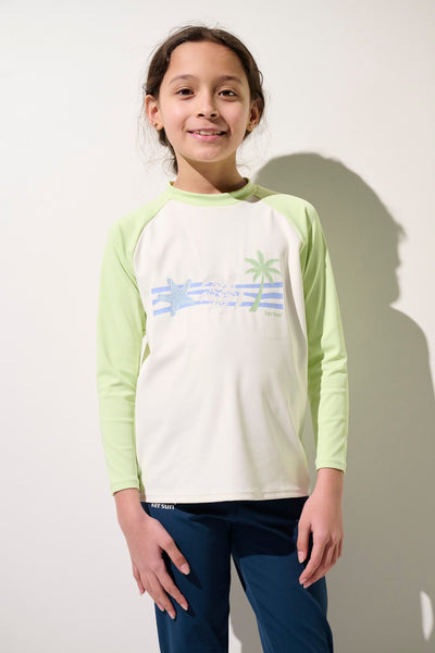T-shirt de bain anti-UV - Fidji, manches longues vert clair pour enfant, léger et respirant, idéal pour la plage.