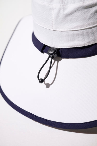 Chapeau anti-UV - Augusta blanc et bleu, léger avec cordon de serrage, idéal pour le golf et sports de plein air, UPF 50+.