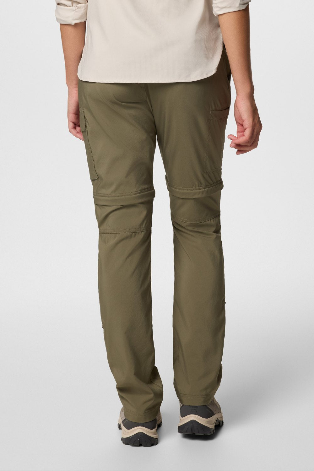 Pantalon de randonnée anti-UV convertible - Silver Ridge Utility, en vert, avec bas de jambes zippés pour homme.