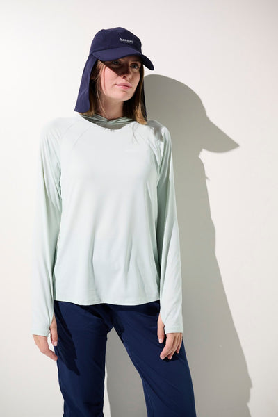 T-shirt anti-UV à capuche - Oasis, léger et élégant pour femme, protection solaire UPF 50+, idéal pour le sport.