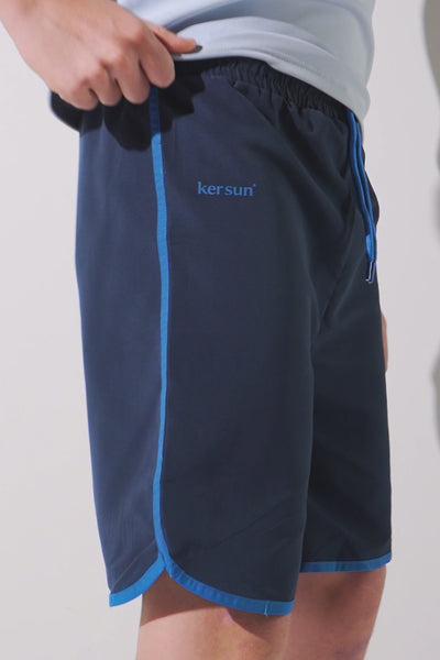 Short de bain anti-UV - Fidji, bleu marine avec détails turquoise, confortable et léger, marque Ker Sun.